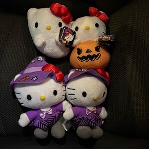 4 Hello Kitty Plush